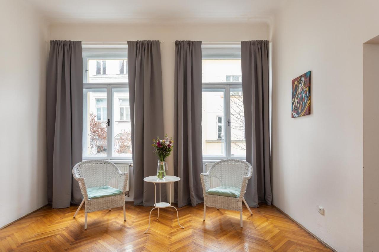 Welcoming Flat In Vinohrady By Days Apartment Prag